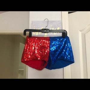 Harley Quinn short shorts